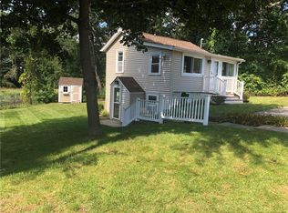 181 Spring Grove Ave, Warwick, RI 02889