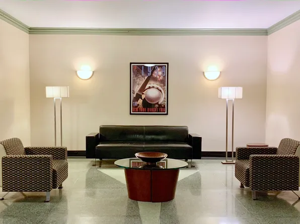 720 Fort Washington Avenue image 11 of 16