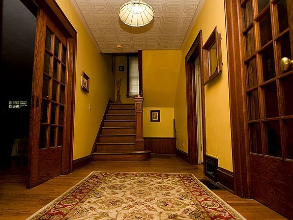 Elegant spacious entryway