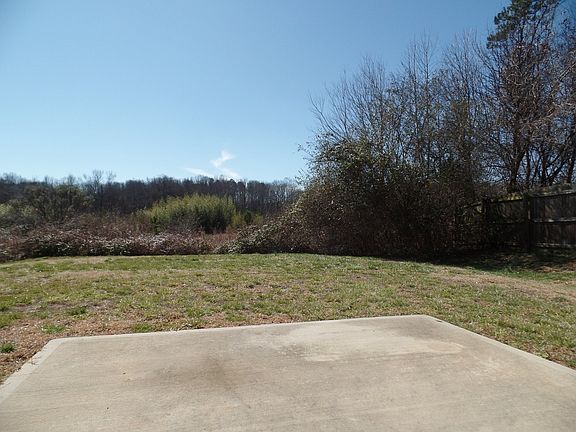 4th image of 3128 Teton Dr