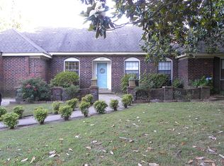 2105 Rich Cv, Jonesboro, AR 72401