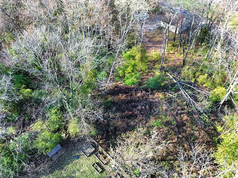 7249 State Rd — Photo 42