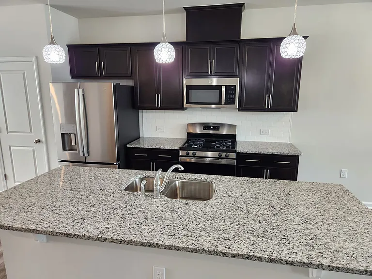 2726 Chert Ln — Photo 34