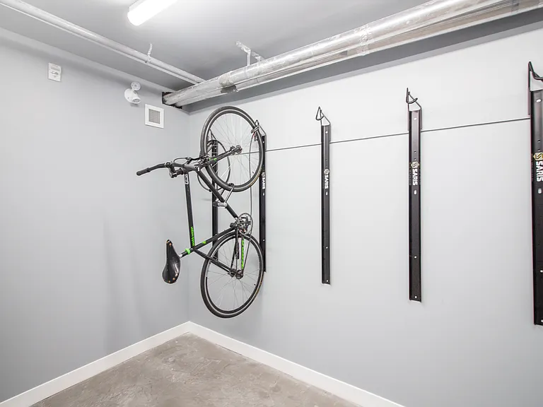 753 Wolseley Ave #105 — Photo 30