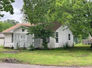 731 W 2nd St, Ada, OK 74820