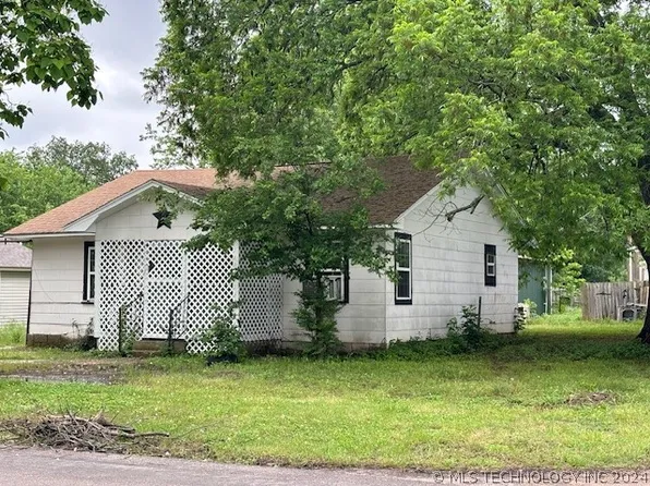 731 W 2nd St, Ada, OK 74820