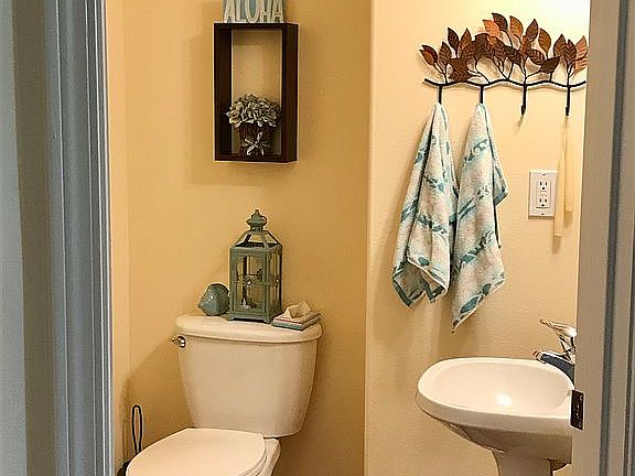 1/2 bath main level