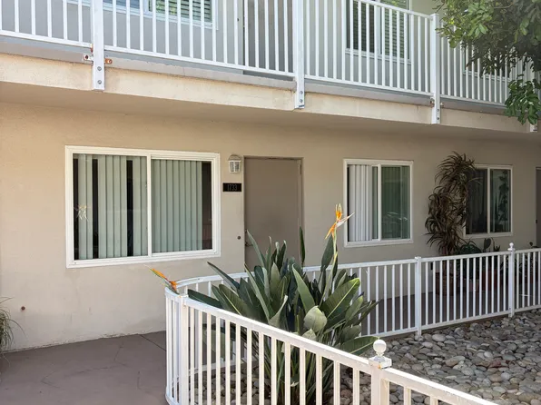 1733 Diamond St, San Diego, CA 92109