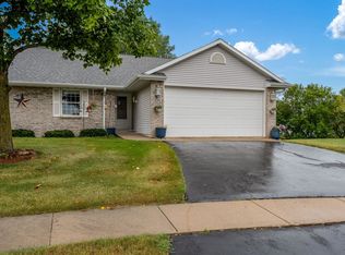 632 Park View St, Pecatonica, IL 61063