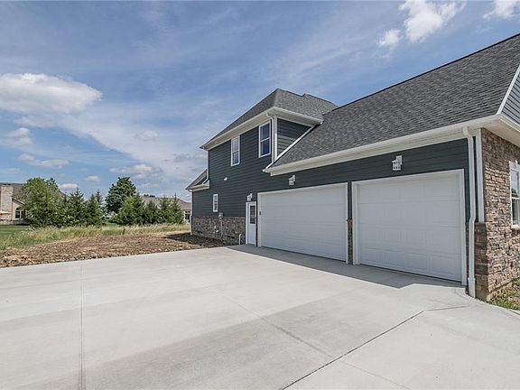 2nd image of 4201 Maidstone Ln