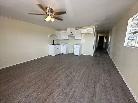 4th image of 1436 Mariposa Dr