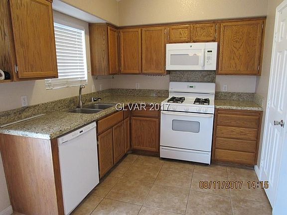 4th image of 6316 Topweed Ave