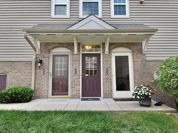 7615 Skyview Cir #19-104
