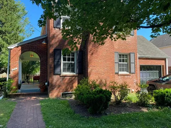 4824 Leland St, Chevy Chase, MD 20815