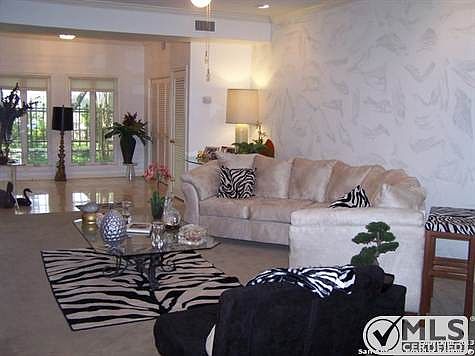 3rd image of 8000 Donore Pl