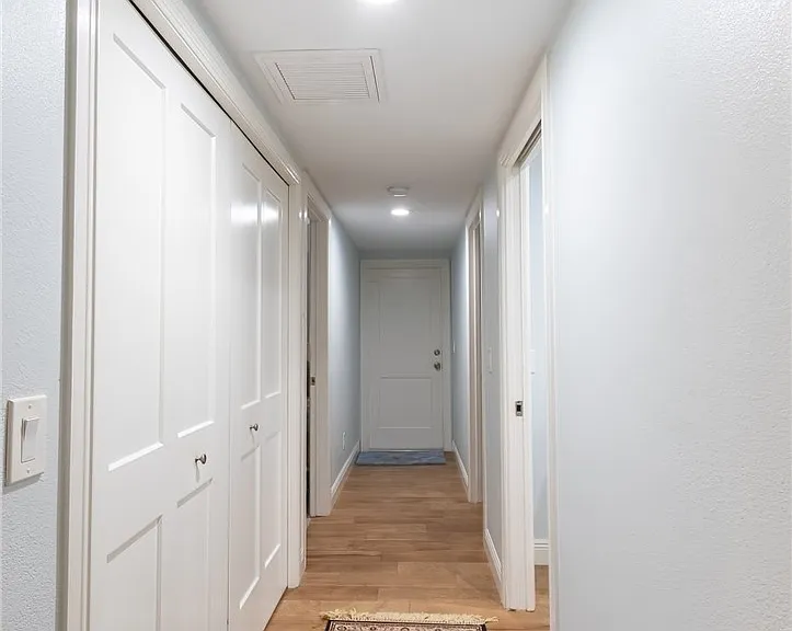 102 Squirrel Point — Photo 30