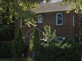 921 Voorheis St, Pontiac, MI 48341