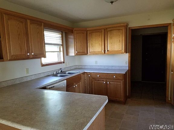 4th image of 223 Hays Ave