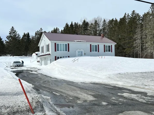 124 Hillside Road, Saint Agatha, ME 04772