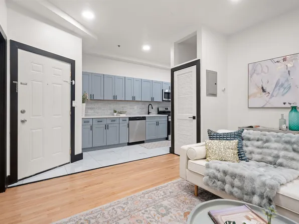 391 Central Avenue image 4 of 25