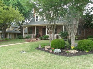 2705 Victory Ln, Brenham, TX 77833