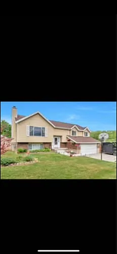 10214 S Willowbank Cir Photo 1