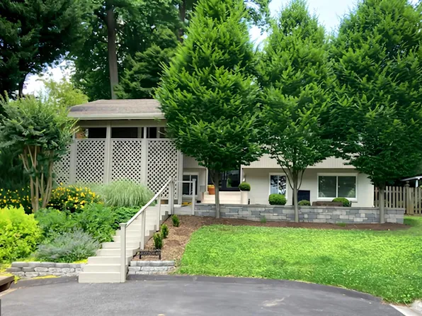 11420 Woodson Ave, Kensington, MD 20895