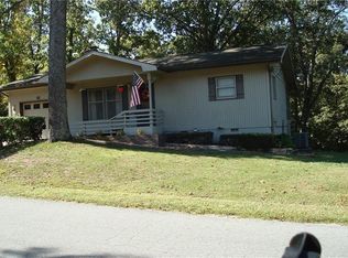 25 Churchill Dr, Bella Vista, AR 72715