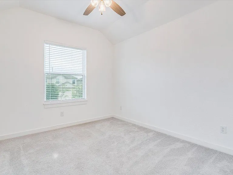 8008 Prairie Rye Dr — Photo 14