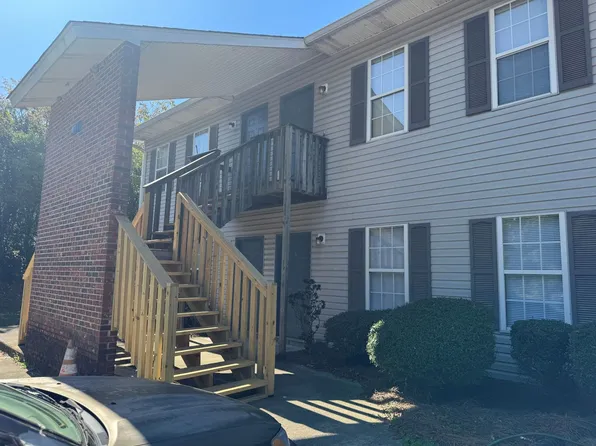Emerald Creek Apt., 1111 Anderson St #C, Greenwood, SC 29646
