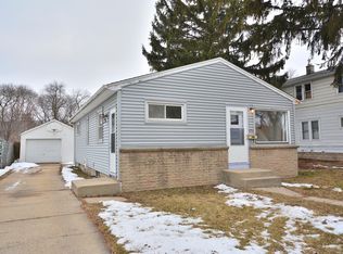 4569 N 49th St, Milwaukee, WI 53218