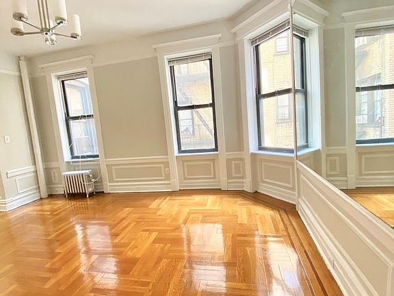 2nd image of 95 Eastern Pkwy APT 3G