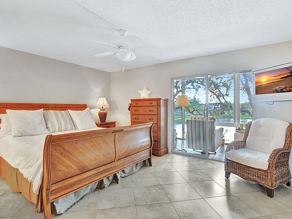 2nd image of 3048 Cambridge C