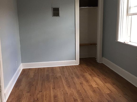 2nd image of 2830 W Armitage Ave #3RFB