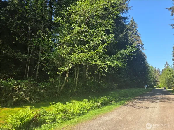 14316 240th Street SE, Snohomish, WA 98296