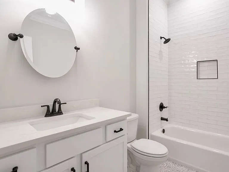 1718 Barnard St #1718 — Photo 34