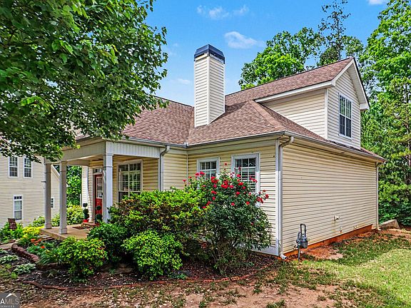 4th image of 2685 Mariner Way