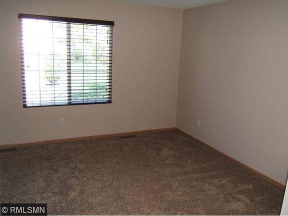 5th image of 13068 Crimson Clover Ln