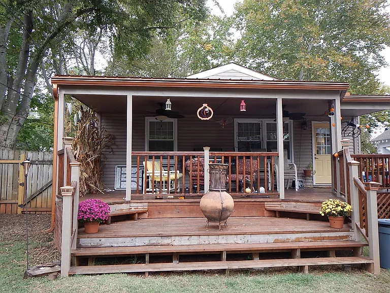 2714 Overton Rd SW — Photo 6