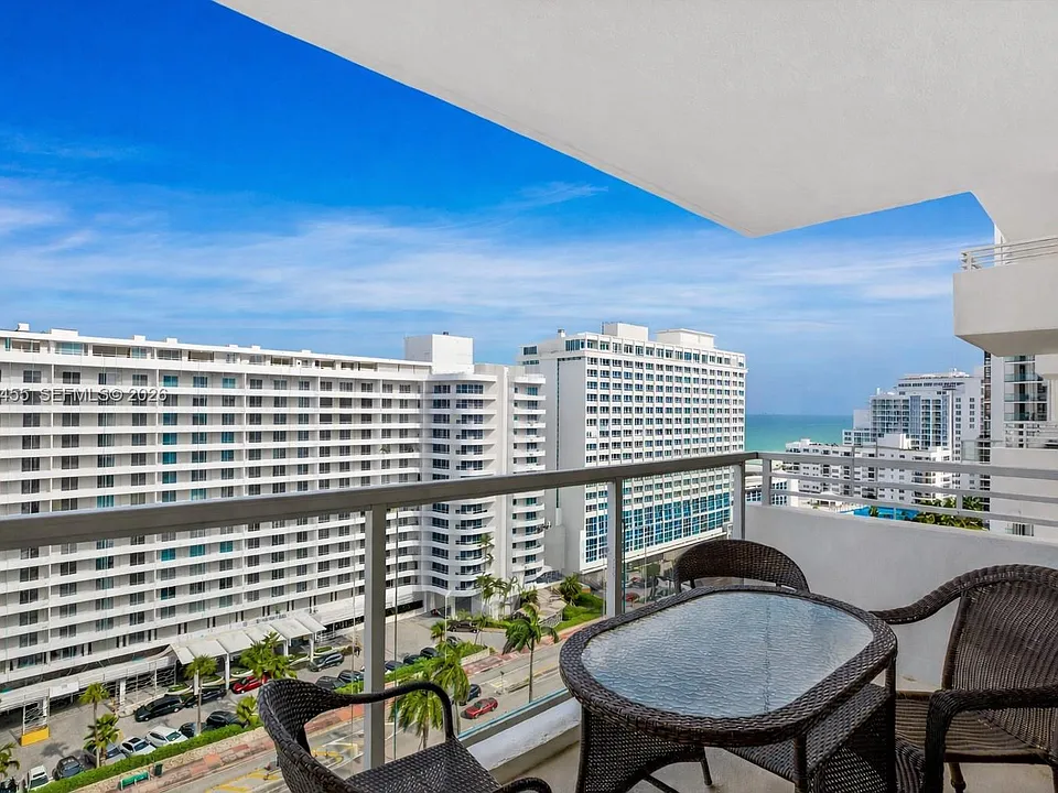 5600 Collins Ave #16B