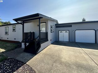 1322 Nikki Pl, Cottage Grove, OR 97424