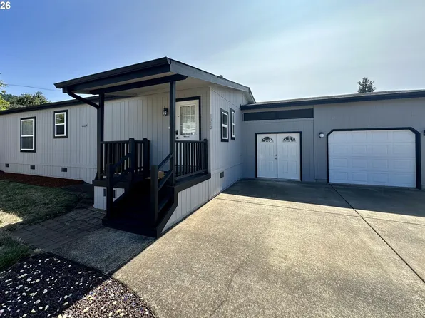 1322 Nikki Pl, Cottage Grove, OR 97424