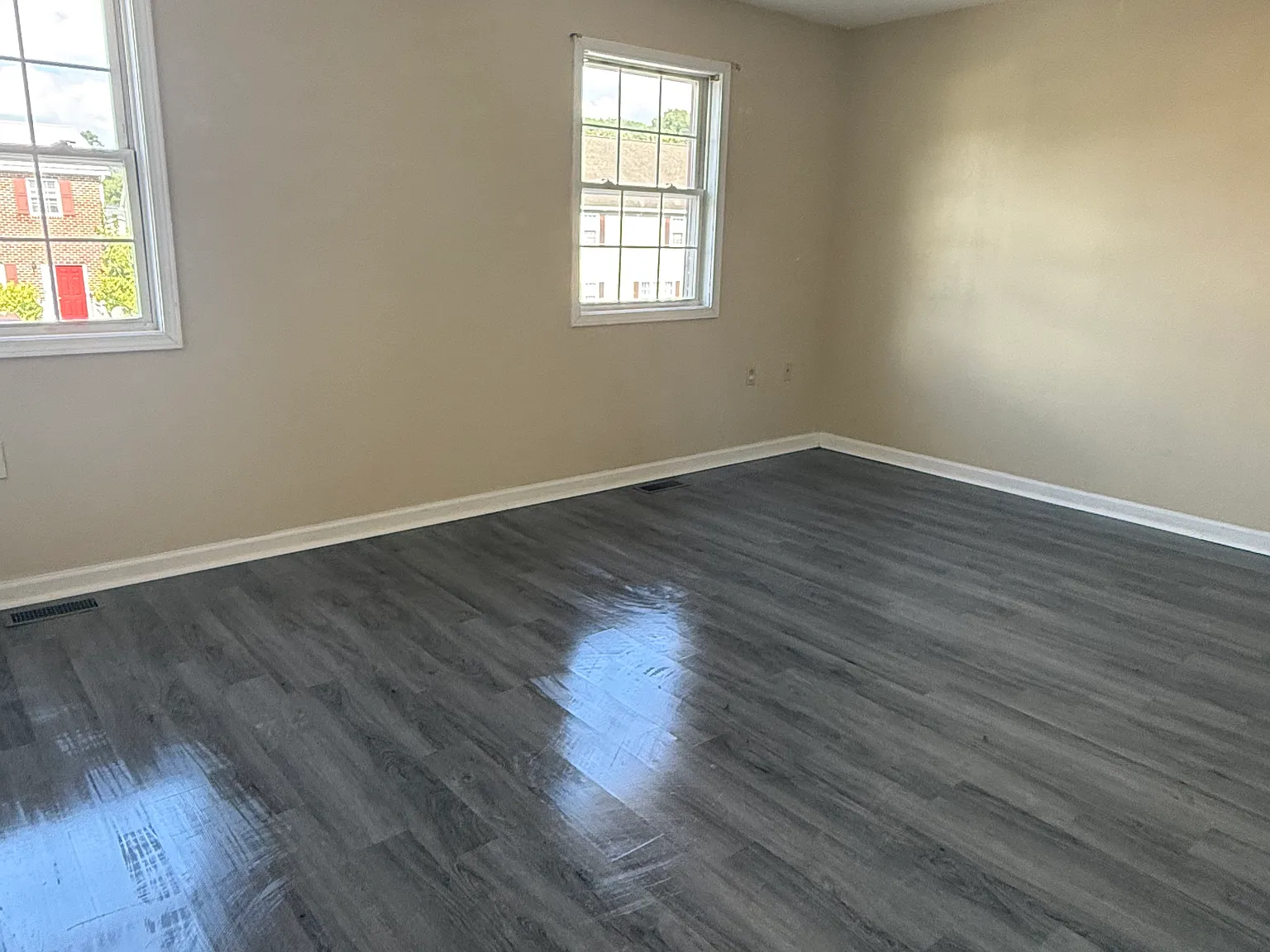 2 bed, 2.5 bath, 1100 sqft, $1,200 — Photo 4