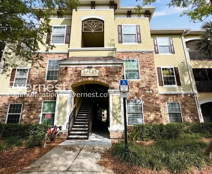 10123 Courtney Palms Blvd #301 — Photo 1