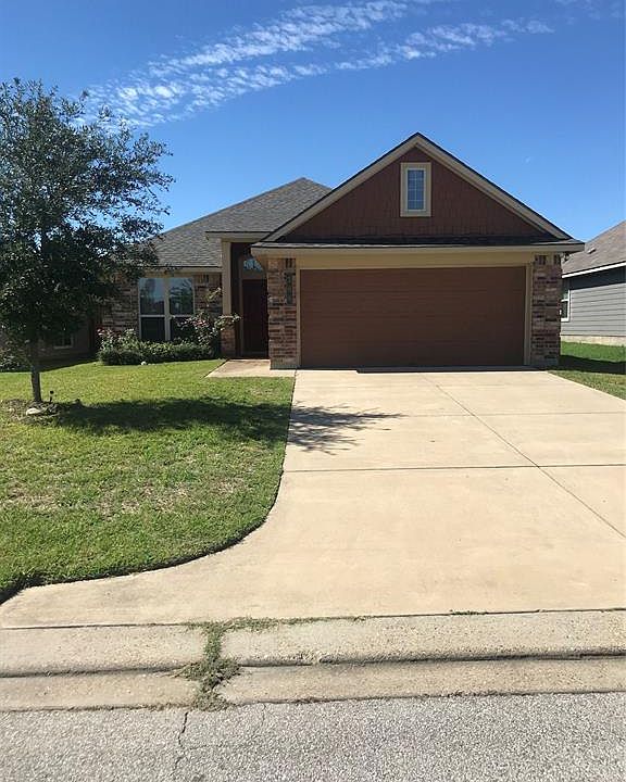 1st image of 206 Brookside Dr