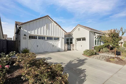 2933 Valencia St Photo 1