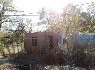 5902 Cullen Blvd, Houston, TX 77021