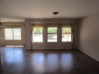 5th image of 4206 N 91st Dr