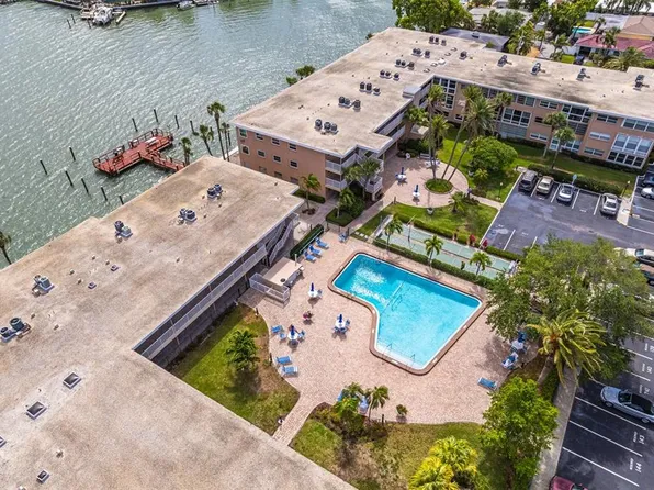 6363 Gulf Winds Dr #437, Saint Pete Beach, FL 33706