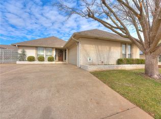 3609 Meadow Lark Ln, Oklahoma City, OK 73120